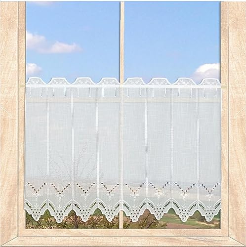 atelier alles-Spitze Weiße Landhaus-Gardine Nele | Halbtransparente Scheiben-Gardine mit hochwertiger Bohrstickerei auf Strukturbatist | Höhe x Breite 55 x 160 cm