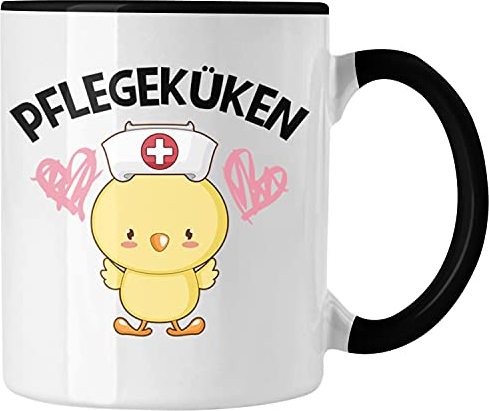 Trendation - Pflegeküken Tasse Geschenk Krankenschwester Ärztin Lustige Kaffeetasse Geschenkidee Altenpflegerin Pflegerin (Schwarz)