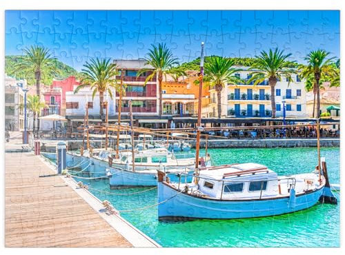 MyPuzzle Boote an der Anlegestelle von Port de Andratx. Mallorca, Spanien - Premium 200 Teile Puzzle - MyPuzzle Sonderkollektion von Puzzle Galaxy