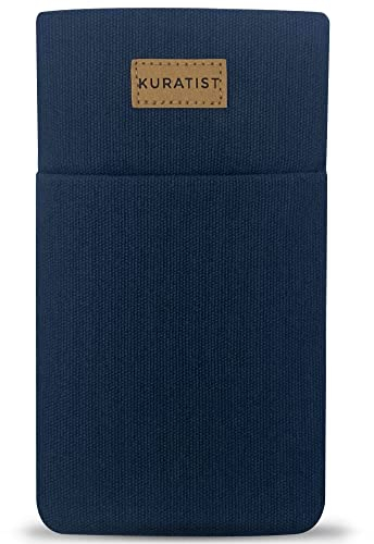 Kuratist Handy-Tasche 'AHOI' - Universell kompatibel (z.B. iPhone 16/15/14/13 Plus/Pro Max) - Handgefertigt aus Baumwoll-Canvas - Mit Schutzklappe - Indigo-Blau