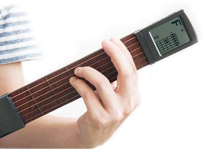 YUEKO SCT-80 Akkord-Übungsgerät, tragbarer Gitarrenhalstrainer mit drehbarem Akkorddiagramm für Anfänger (inklusive Batterie)