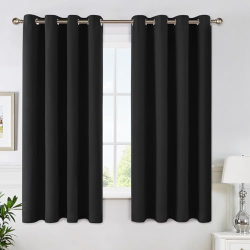 MIULEE Verdunklung Thermo Vorhänge Kurz Ösen 2er Set 140x160cm Schwarz | Blickdichter Thermostoff für Wohnzimmer und Schlafzimmer, hilft Licht, Hitze und Kälte zu reduzieren.