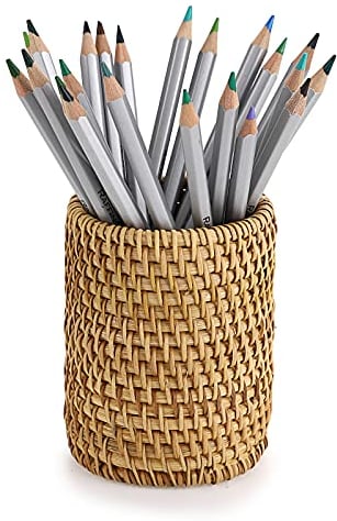 BSTKEY Handmade Rattan Woven Pencil Holder Desk Organizer, Multifunctional Stationery Storage Box Cosmetic Brushes Holder Stand, Cylinder (No Pencils)