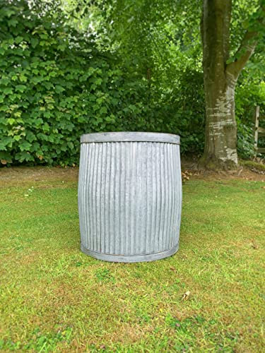 Grand pot de fleurs en acier galvanisé avec nervures vintage