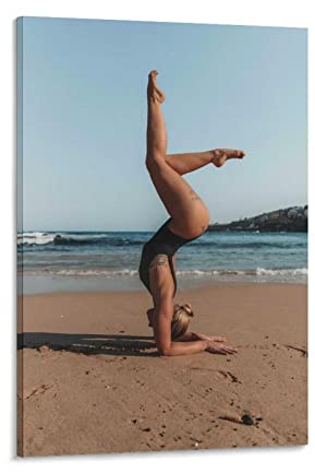 ASDSA Hot Girl Poster Übung Yoga am Strand, Leinwand-Kunstposter und Wandkunstdruck, modernes Familienschlafzimmer-Dekor-Poster, 20 x 30 cm
