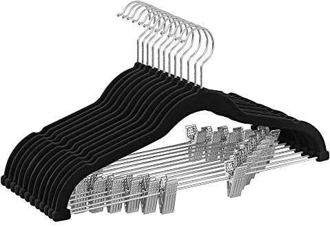 SONGMICS Perchas para Pantalones, 12 Perchas de Terciopelo, 42,5 cm de Largo, con Clips Ajustables, Antideslizantes, Ahorra Espacio, para Pantalones, Abrigos, Vestidos, Negro CRF12B