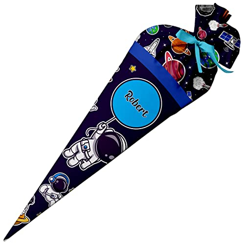 Ferocity Schultüte Astronaut mit Namen für Mädchen und Jungen, Personalisierte 70 cm Zuckertüte aus Papprohling mit runde Rohling und Füllung aus Silikonkügelchen, große Tüte als Kissen [149]