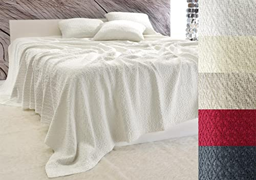 Wohnen & Accessoires Edle Tagesdecke Coimbra Kreuzstich Ornamente weiß 260x300