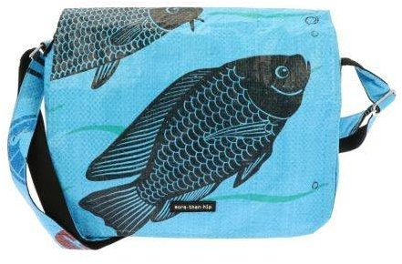 More Than Hip Qinisa Messenger Bag - Fisch Blau - Kleine Umhängetasche Damen aus Recycelten Zementsäcke Leichte Schultertasche Arbeitstasche Schultasche - 28 x 20 x 11/5 cm