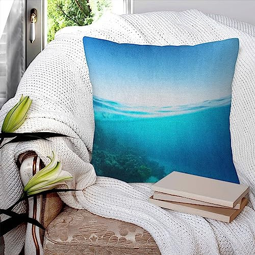 Kissenbezüge 45x45cm,Blue Water Split Shot des Korallenriffs unter Wasser und Meereswellen Oben und unten,Dekorationskissenbezüge quadratisch weich Kissenbezüge für Couch Sofa Bett