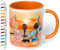 Keramik-Tasse für beste Freundinnen „Drei Freundinnen am Strand“ – 330ml Kaffeetasse personalisiert mit Namen & Aussehen - BFF best friends - Geschenke Geburtstag Weihnachten (Orange)