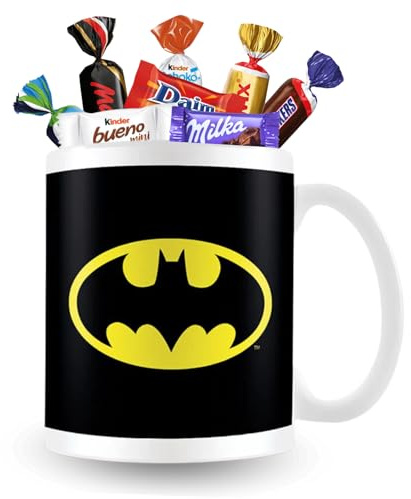 BATMAN - Mug et 15 Chocolats KINDER et CÉLÉBRATIONS - Licence Officielle | DC Comics BATMAN - Coffret Cadeau pour la Fête des Pères, la Saint-Valentin, un Anniversaire
