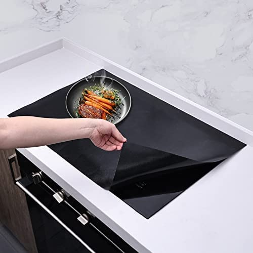 KitchenRaku Protezione Piano Induzione,Tappetino Piano Induzione,Tappetino Protettivo per Piano Cottura a Induzione,Tappetino in Silicone Antiscivolo (Magnetico) (Nero puro, 52x78cm)