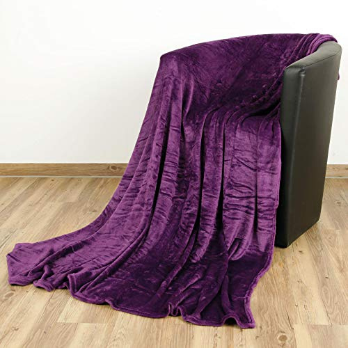 Bestlivings Kuscheldecke Wohndecke Celina, Tagesdecke für Sofa, Couch, Bett - hochwertige Flauschige Decke, 180 x 220 cm - Violett
