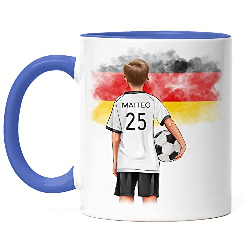 Kiddle-Design Fussball Tasse Blau Personalisiert WM Weltmeisterschaft Namen Fußball Becher Fanartikel Kinder Jungs Mädchen Fussballtasse Fußballfan Kinderbecher