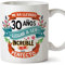 MUGFFINS Taza 30 Cumpleaños -Me ha llevado 30 años llegar a ser increíble y casi perfecto - Regalos Desayuno Feliz Cumpleaños