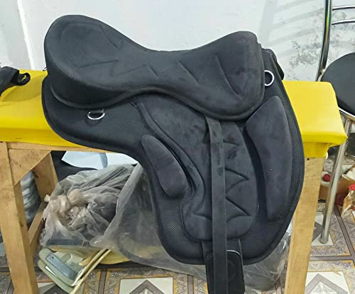 WILD RACE New Zigzag Design Treeless Synthetic Freemax Saddle (16, Black)