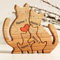 Personalisiertes Holzkunstpuzzle der Katzenfamilie, 2-6 Namen Benutzerdefinierte Holz Schnitzereien Familie Puzzle Geschenk, Desktop Ornament Home Tischdekoration für Familie Andenken Geschenke