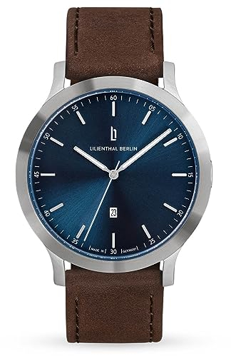Lilienthal Berlin Herrenuhr Huxley in Silber – Armbanduhr am Lederband – aus 316L Chirurgenstahl mit einem Quarzuhrwerk & saphirgehärtetem Mineralglas – 40 mm