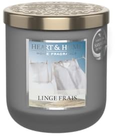 HEART & HOME - Duftkerze auf Basis von natürlichem Sojawachs für Zuhause – kleines Glas für frische Wäsche – Brenndauer 30 Stunden – Geschenk, Dekoration und Duft für Zuhause – Glas