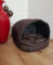 ODOLPLUSZ Hundehütte Hundehöhle Exklusives Haus Hund oder Katze | 2 Größen Komfortabel und Waschbar (Braun, S)