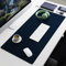 Floordirekt Schreibtischunterlage aus Kunstleder - Schreibtisch Unterlagenmatte, Tischauflage für Büro und Schule, Mousepad Schreibunterlage, Schreibtischmatte Nero (Blau, 60 x 35 cm)