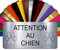 Plaque Attention Au Chien Autocollante – Plaque De Maison PVC Adhésive 10 x 5 cm – 21 Couleurs Disponibles (Gris Alu Brillant)