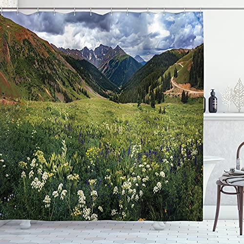 ABAKUHAUS Wiese Duschvorhang, Blumen unter Rocky Hills, Stoffliches Gewebe Badezimmerdekorationsset mit Haken, 175 x 200 cm, Mehrfarbig