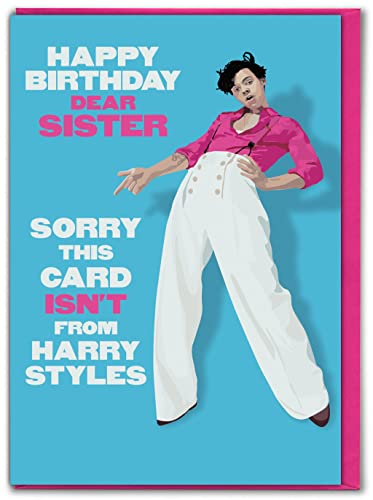 Brainbox Candy - Lustige Geburtstagskarte für Schwester – This Card Isn't From – Harry Styles Themenkarte – tolle Witzkarten für Geschwister mit einem Sinn für Humor