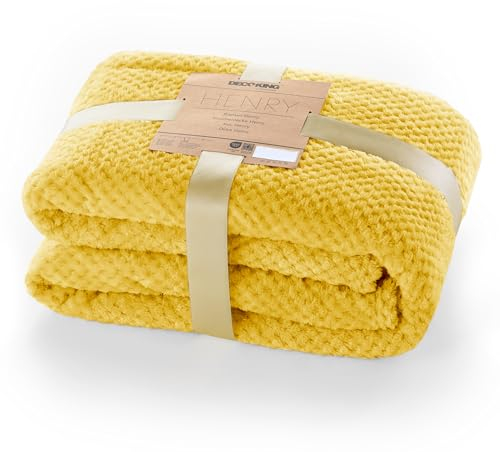 DecoKing Kuscheldecke 70x150 cm senfgelb Decke Microfaser Wohndecke Tagesdecke Fleece weich sanft kuschelig skandinavischer Stil gelb Henry
