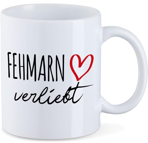 Huuraa Tasse Fehmarn verliebt Geschenk 330ml Weiß Fehmarn Präsent