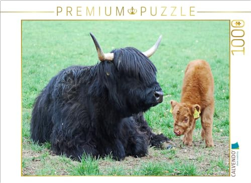 CALVENDO Puzzle DASS eine Mutter mit schwarzem Fell EIN braunes Kalb hat, ist keineswegs ungewöhnlich. | 1000 Teile Lege-Größe 64 x 48 cm Foto-Puzzle für glückliche Stunden