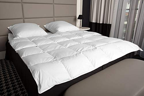 Mayaadi-Home Daunendecke 200x200 cm | 1400g Bettdecke, 15% Gänsedaunen 85% Federn | 100% natürliche Baumwolle | Made in Europe | Kassettendecke geeignet für Allergiker | HS79