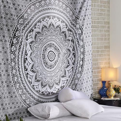 RAJRANG BRINGING RAJASTHAN TO YOU Grauer Ombre-Wandteppich – 213 x 137 cm Hippie-Mandala, Boho, böhmische, trippige indische Wandteppiche