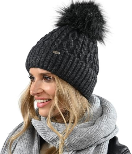 Alur Mütze Damen Beanie Wintermütze Strickmütze mit Bommel - Warme Elastisch Elegant Winter Mütze EKO Bommelmütze - Weiches Garn Stilvoll Universell Warm (Graphit)