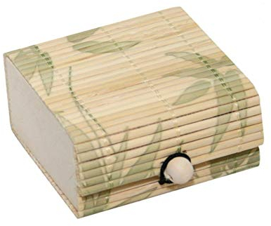 Treuheld® | Hellbraune SCHMUCK-DOSE aus BAMBUS mit BLATT-MUSTER - Aufbewahrungsbox für Schmuck, kleine Geschenke, ... - Natur Geschenkbox mit Deckel - hell-braun grün - Holzbox ideal als Geschenk