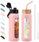 BLUEGO 700ML Bouteille d'eau en Verre et 2 Couvercles Gourde Reutilisable Tasse à Café avec Marqueur de Temps et Protecteur en Silicone Sans BPA pour Enfant et Adultes, Rose