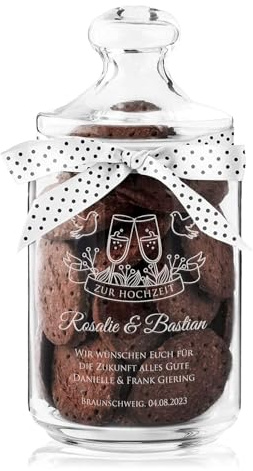 Maverton Keksglas mit Gravur, Bonbonglas mit eleganter Schleife | Glasbehälter mit Deckel, Vorratsglas personalisiert, Geschenk für Naschkatzen & Hobbybäckerin, Hochzeitsgeschenk für Paare