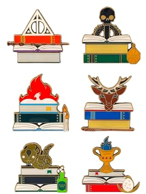 Loungefly Wb Hp Book Blind Pins - Harry Potter - Boîte Mystère Pin en Émail - Broche Fantaisie Mignonne à Collectionner - pour les Sacs à Dos et Sacs - Idée de Cadeau - Produits Officiels