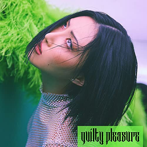 RBW Entertainment HWASA MAMAMOO - Guilty Pleasure (1. Einzelalbum) Album + gefaltetes Poster + Kulturkoreanisches Geschenk (dekorative Aufkleber, Fotokarten)