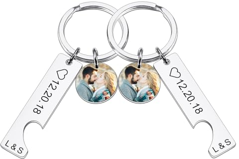 INBLUE Personnalisé Acier Inoxydable Couple Porte-clés Ensemble pour Femme Gravé Nom Date Cœur Puzzle Porte-clés Photo Ronde Étiquette Couper Porte-clés avec Nom Cadeau Significatif pour Couple - A1