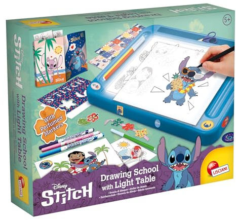 Lisciani - DISNEY STITCH - École de Dessins par Projection Pour Enfants dès 5 Ans - Apprendre à Dessiner avec Stitch sur une Table Lumineuse A4 - Inclus Pochoirs, Stickers, Feutres Parfumés et Plus
