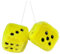 Plüsch-Würfel, 7,6 cm, Gelb mit schwarzen Punkten, zum Aufhängen, Gelb und Schwarz, weiches Plüsch, Auto-Dekoration, zum Aufhängen, 1 Paar