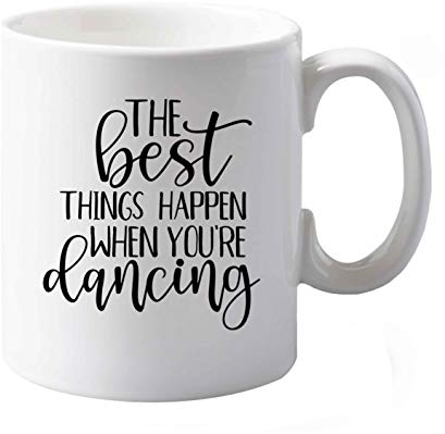 Flox Creative Keramiktasse mit Aufschrift Best Things Happen Dancing Left Handed, 295 ml