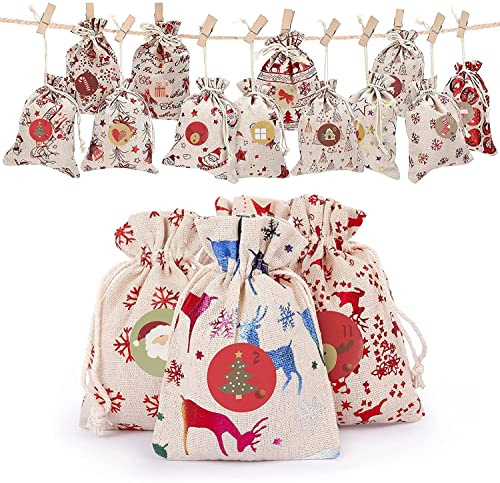 LATERN 24 Pezzi Borse Con Coulisse Natalizie, 12 Stili Sacchetti Di Iuta Sacchetti Regalo Per Gioielli - Con Clip In Legno Adesivi Natalizi E Spago per Confezioni Regalo Di Natale (10 x 14cm)