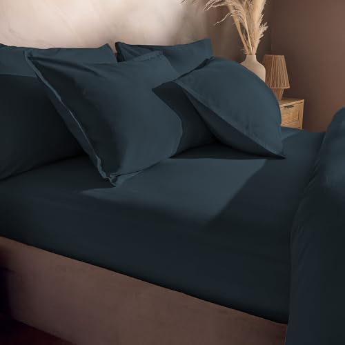 Silentnight Washed Cotton Rich Fitted Sheet - Soft Stylish Linen-Look Comfortable Bottom Sheet - Deep Fit with Elasticated Corners - Breathable Fabric Machine Washable, Single Mattress, Navy Indigo