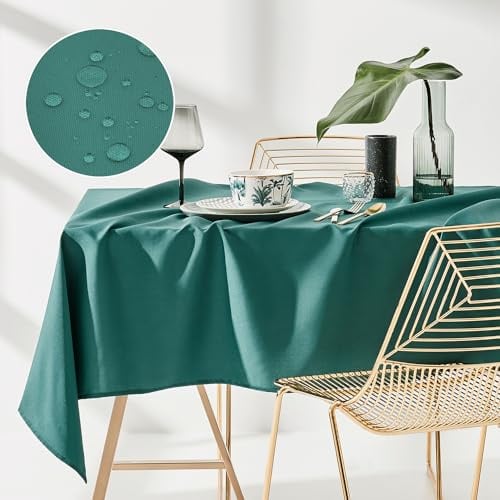 ROOM99 Aura Tischdecke 130 x 180 cm Flaschengrün | Tischtuch Tafeldecke Fleckschutz Abwaschbar Wasserabweisend Schmutzabweisend Polyester Rechteckig Bankettdeko Ganzjährig