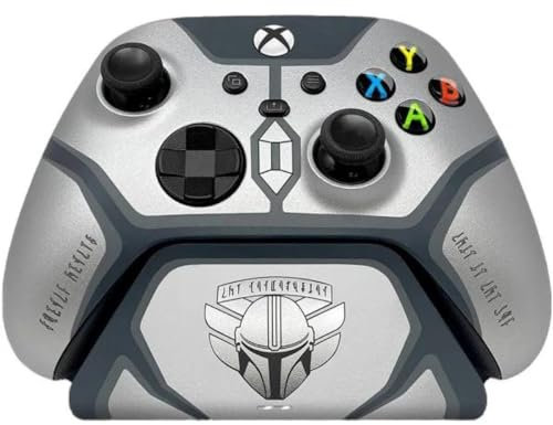 Razer Controller Mandalorian Wireless Pro limitata e supporto per ricarica rapida per Xbox Series X|S, Xbox One: trigger a impulsi - Manopole testurizzate - Durata della batteria 12 ore