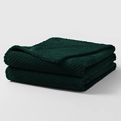 Bear & Panda Waffle Flannel Fleece Mink Throw - Sofa/Bedspread/travel Blankets – Honeycomb Super Soft, light-weighted, Warm, Cosy Large Size Single, Double, King - Forest Green, Double (150x200cm)