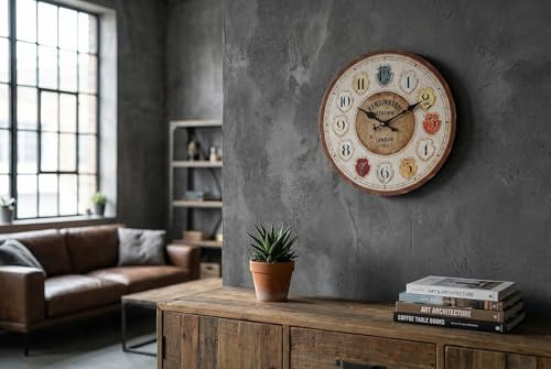 My Flair Wanduhr Kensington London 35 cm – Leise MDF Uhr | Vintage London-Metro-Design mit bunten Wappenziffern – geräuschlos, mehrfarbig, ideal fürs Wohnzimmer